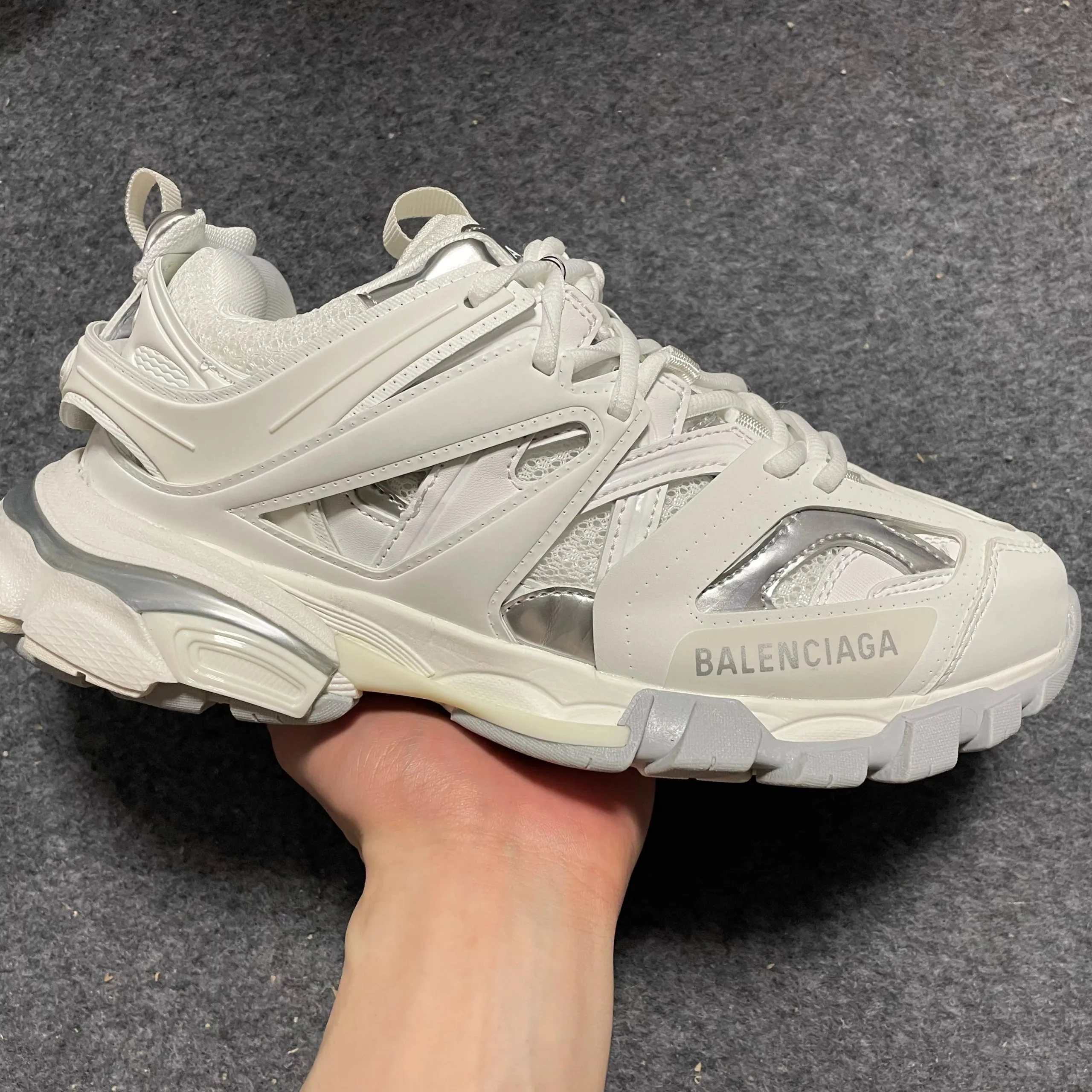 Balenciaga Track GOOD – Vorschaubild 4